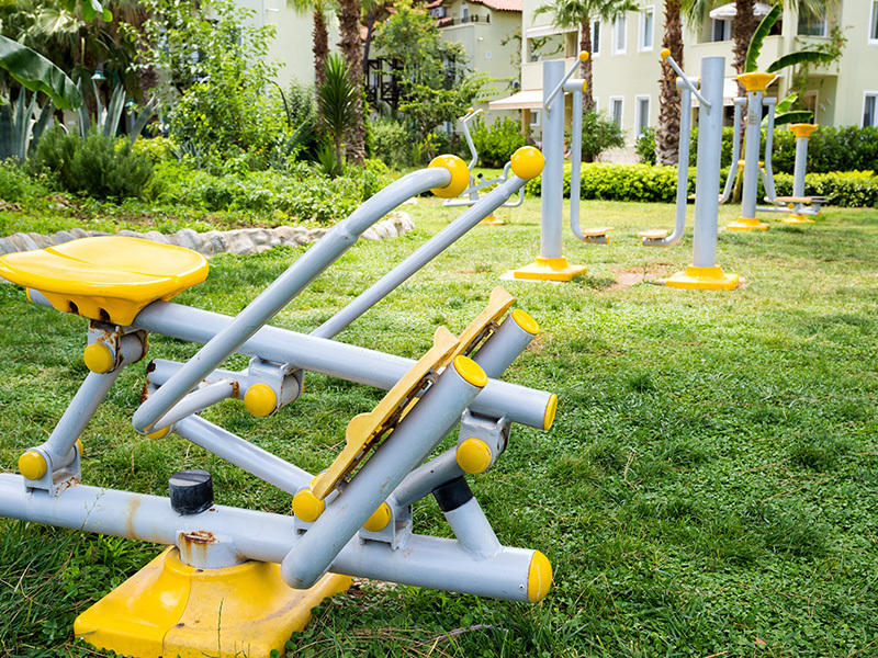 足球器材是足球运动中必不可少的装备